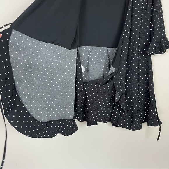 LOFT WRAP POLKA DOT MINI DRESS ROMPER WITH SLEEVES BLACK AND WHITE SIZE 2 - Picture 13 of 16